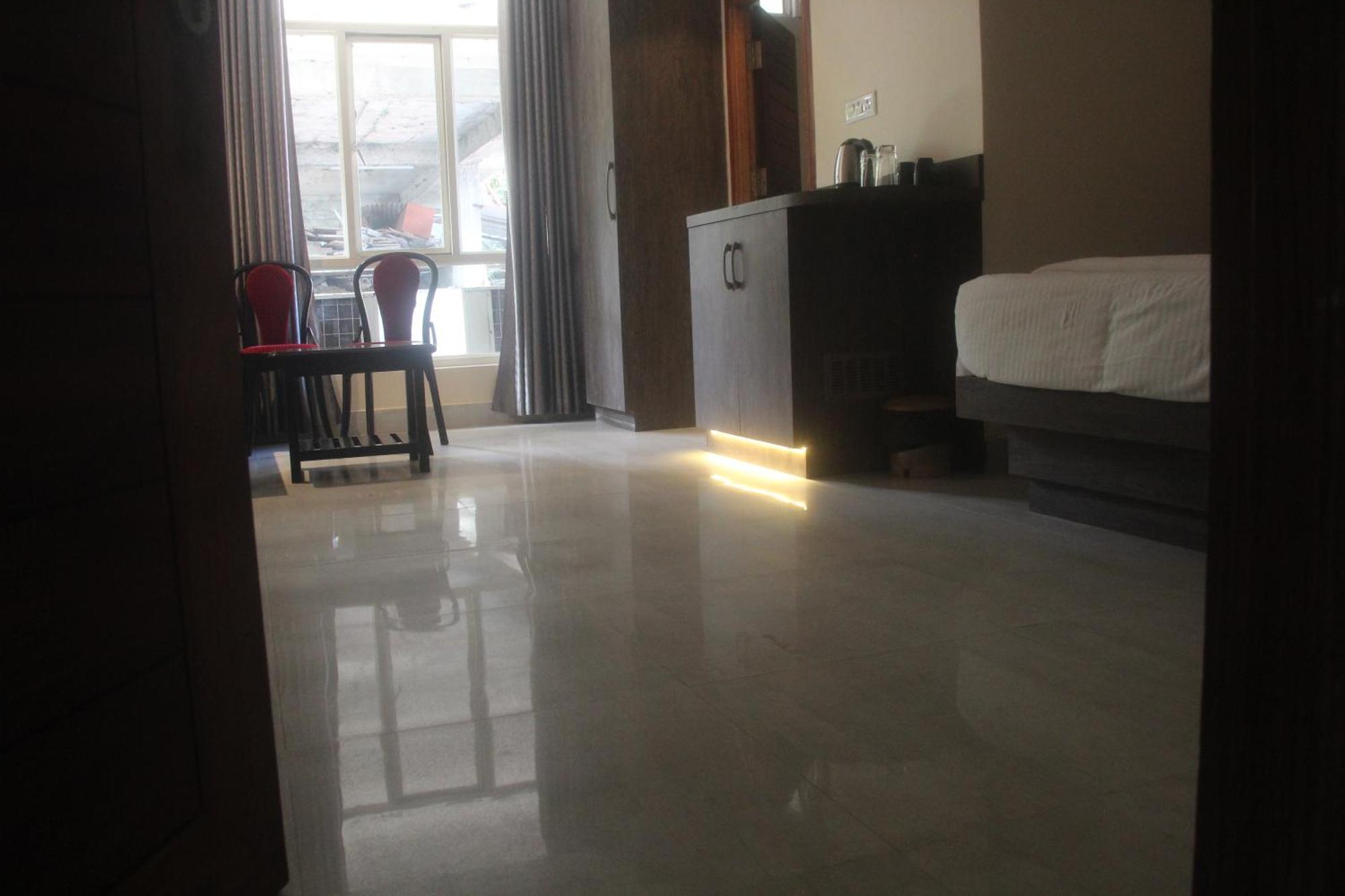 Hotel Serene Palace ميناء بلير المظهر الخارجي الصورة
